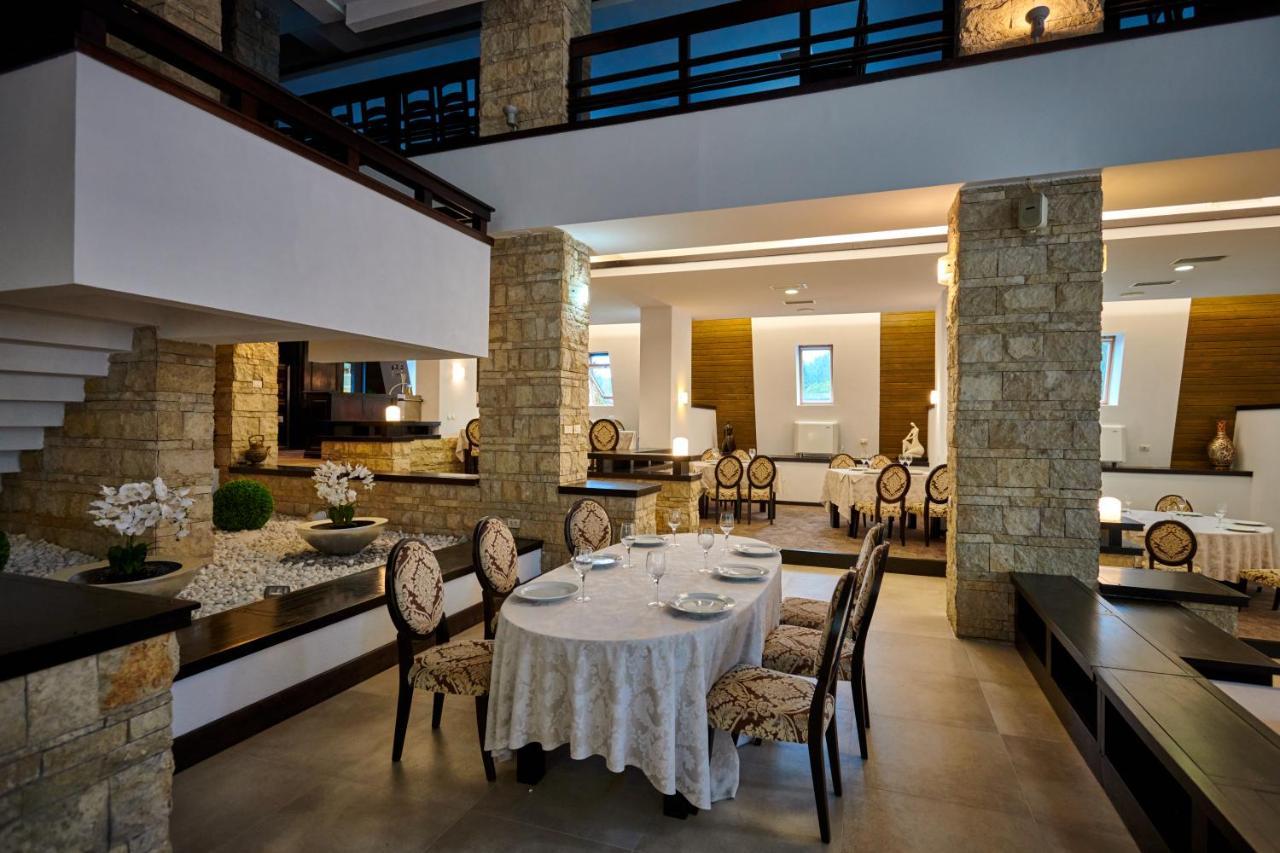 Hotel & Restaurant Sofia Sucevita Exteriér fotografie